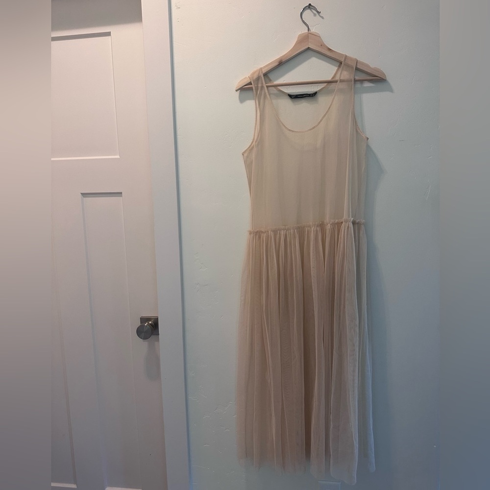 Zara pink tulle dress. Size S.